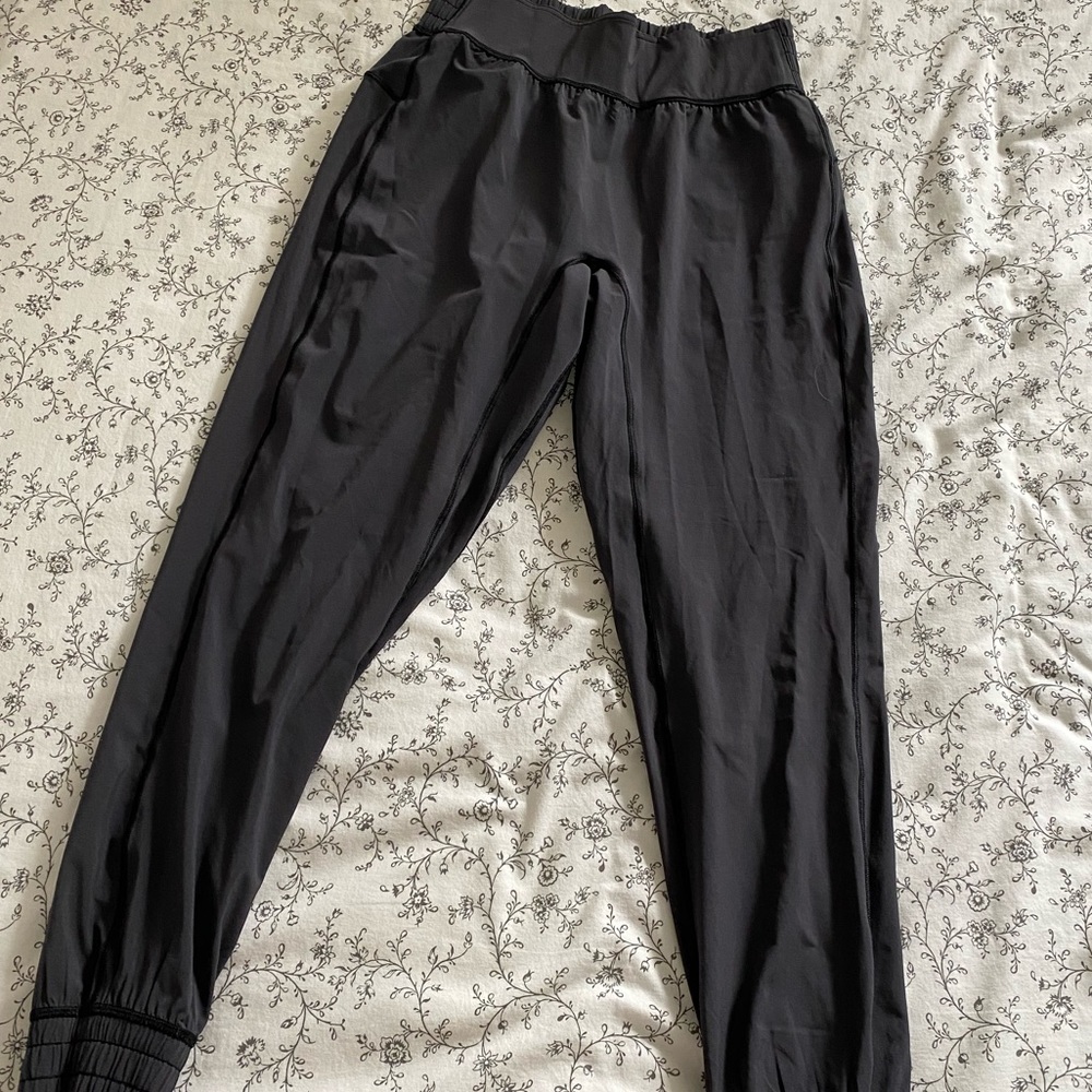 Lululemon sunset jogger